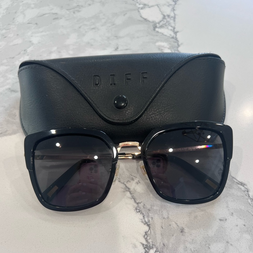 Diff Black Sunglasses - image 2
